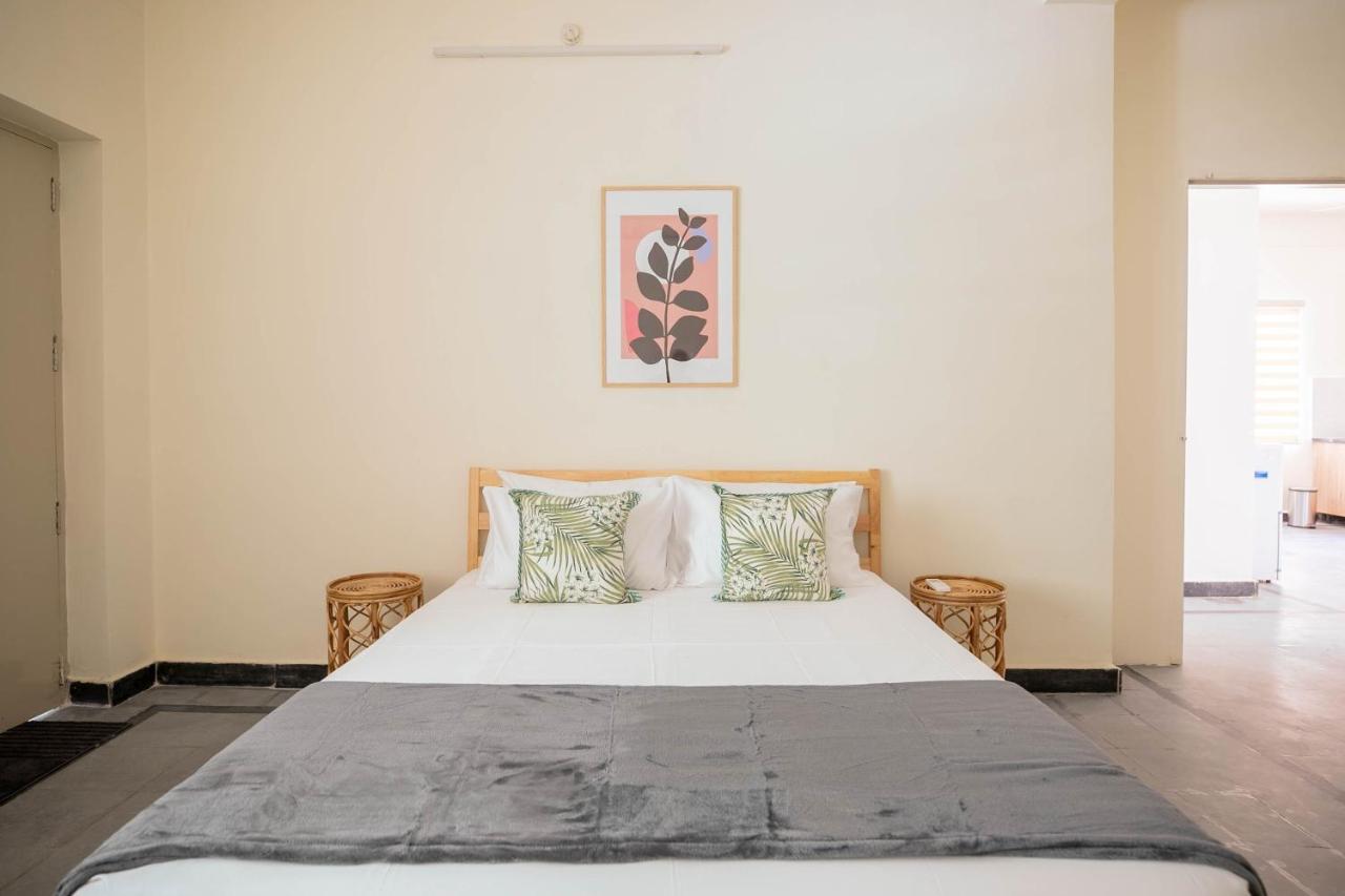 Neemtree Apartments 하이데라바드 외부 사진